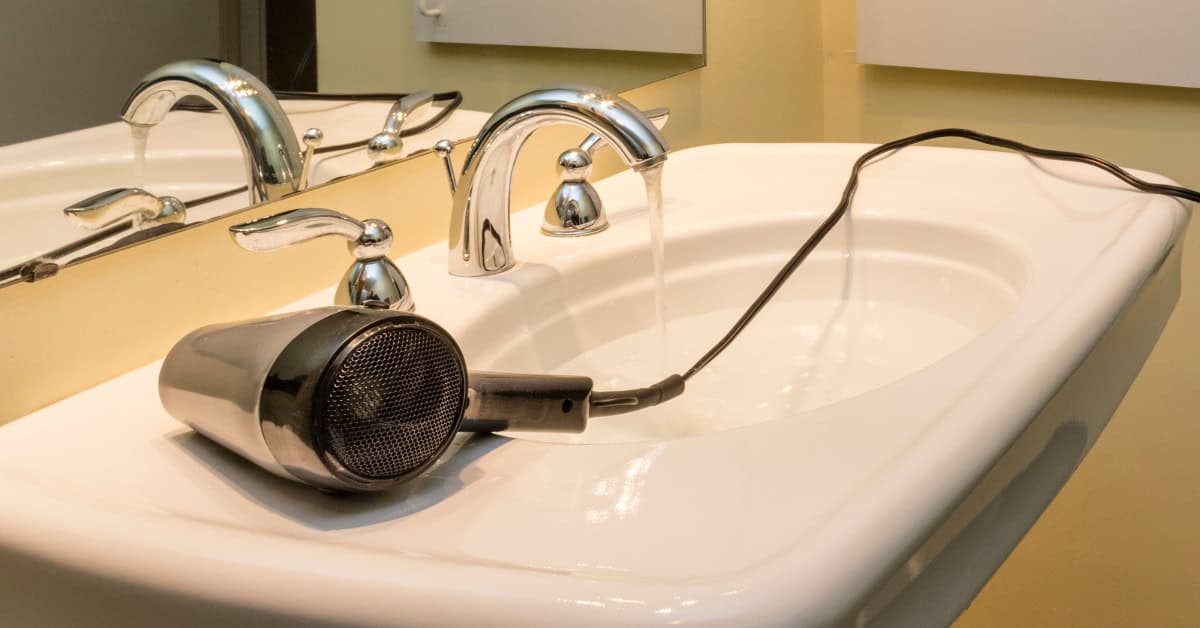 electrical safety tips
