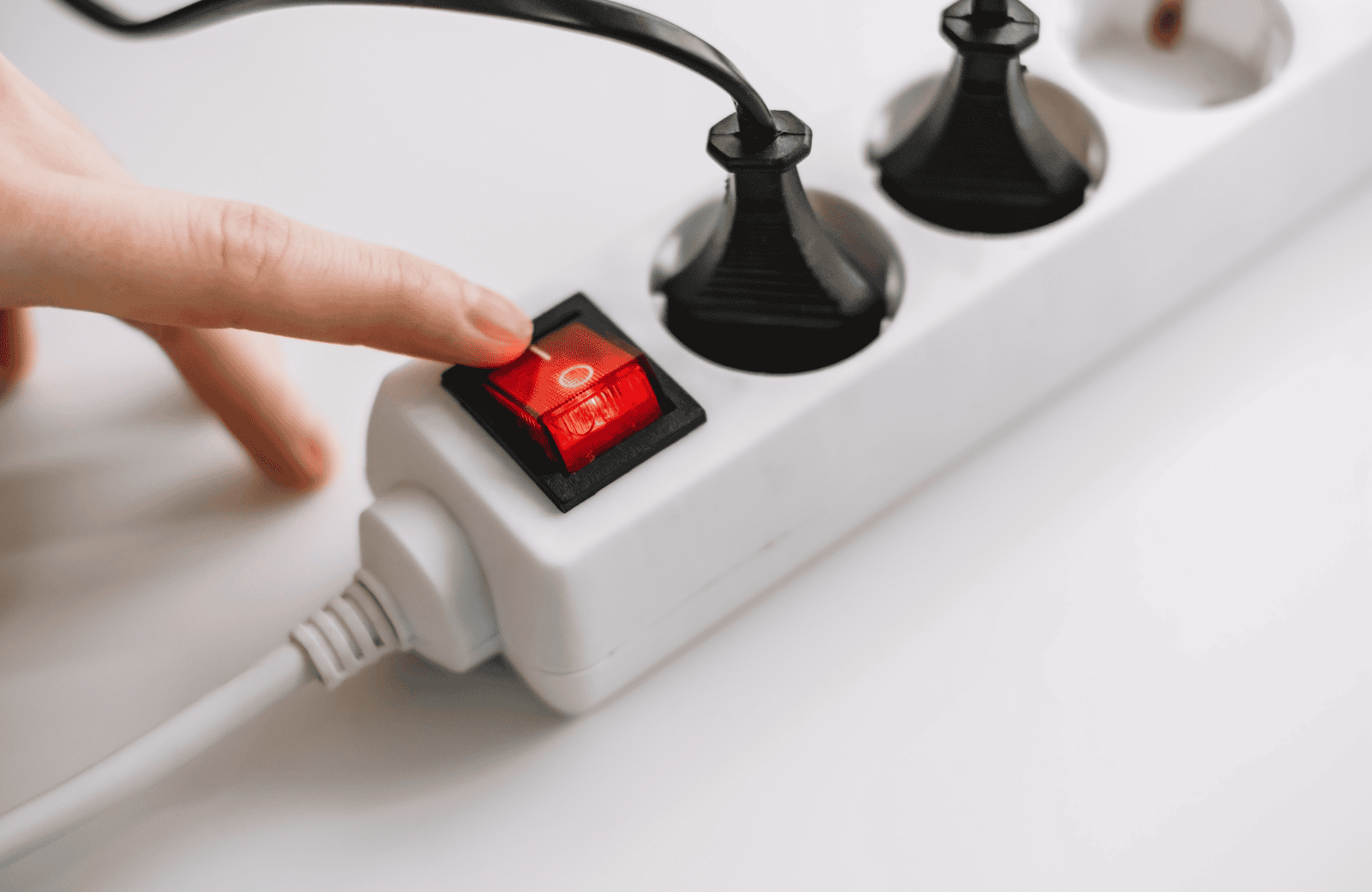 Whole House Surge Protector: How It Works and What It Costs