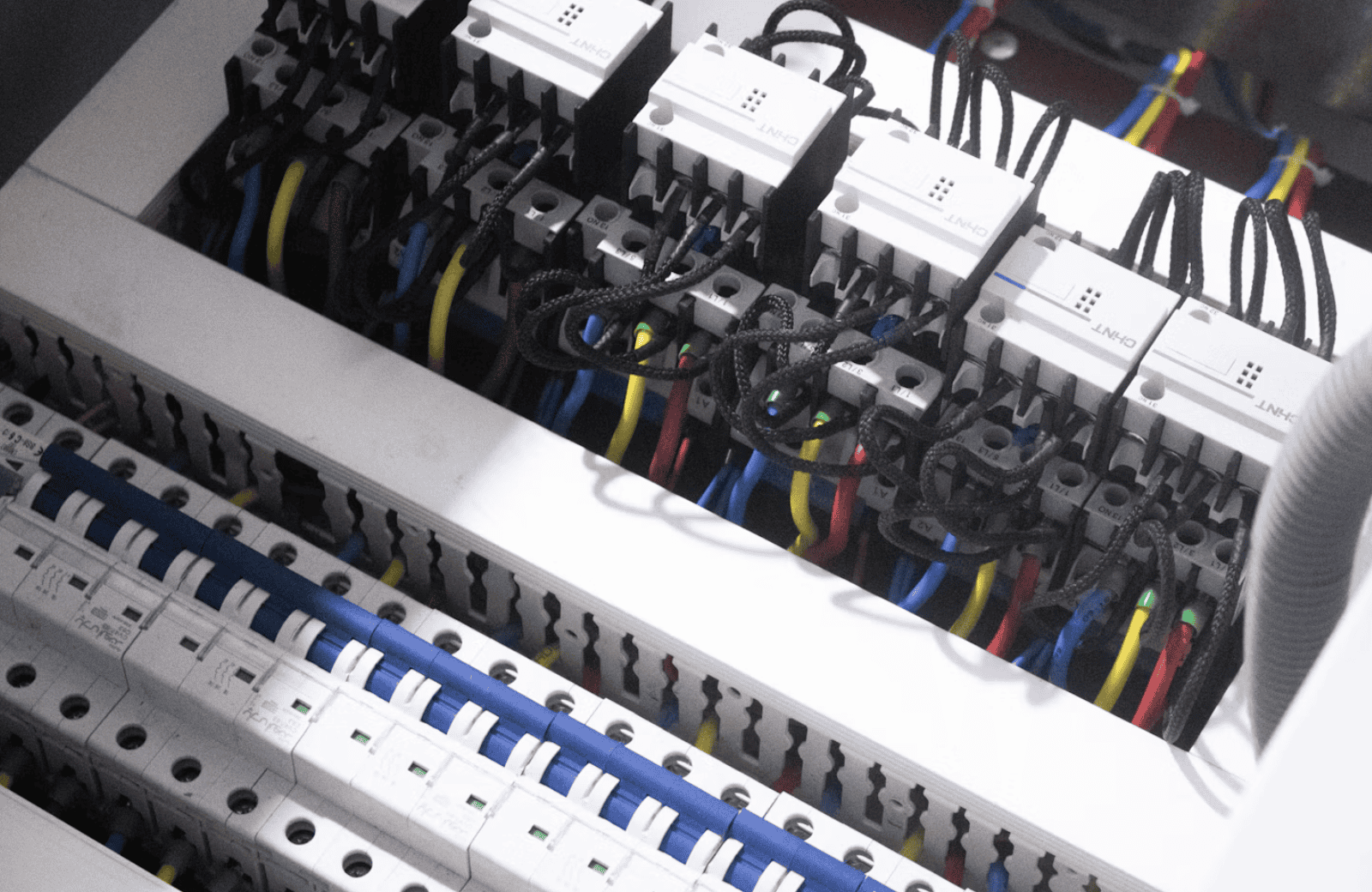 200 Amp Panel Upgrade Cost: What to Budget and When You Need One